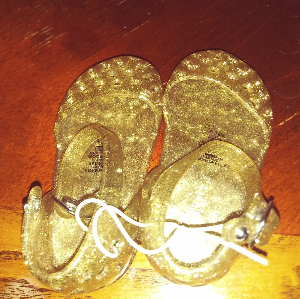 Brand new baby shoes